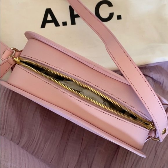 A.P.C. half moon bag rose pale pink - Picture 5 of 5